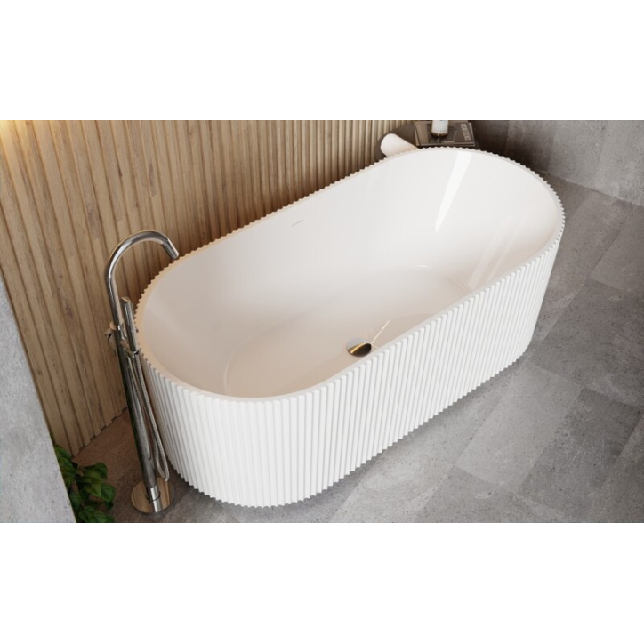 copy of TRINITA Badewanne mit Paneel inklusive 150/160/170 x 75