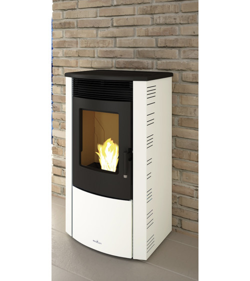 Pelletkachel slim 13 kW VERNON zwart glas Europese productie in onze online shop