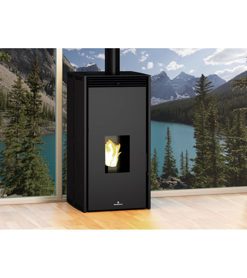 Chaudière 27 kW SUPETAR avec nettoyage automatique et compacteur des cendres Fabrication européenne sur notre boutique en ligne