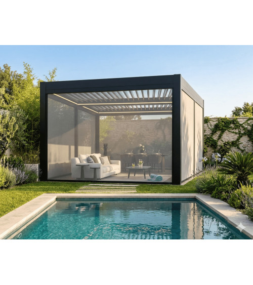 Pergola bioclimatica Patrice II 8x3 m con lamelle orientabili e tende laterali zanzariere integrate