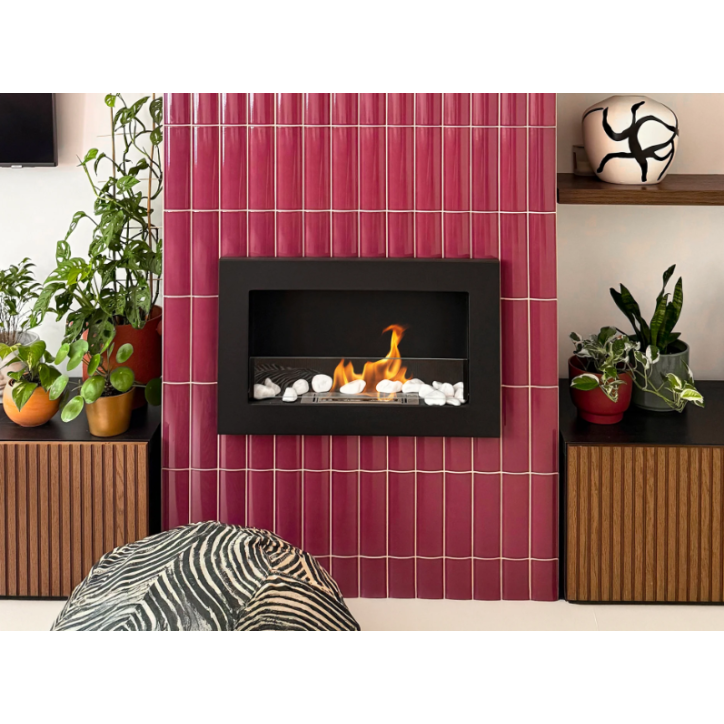Biocheminée 650 x 400 Slim noire avec vitre