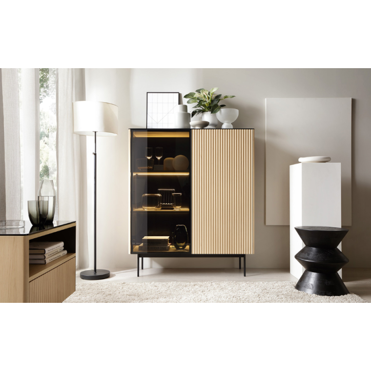Vitrine ORTA WT107 – Design contemporain avec éclairage LED Vitrine ORTA WT107 – Design contemporain avec éclairage LED