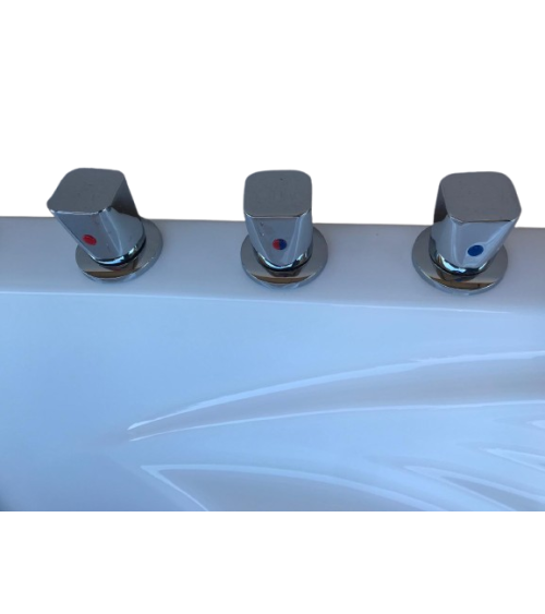 Baignoire balnéo FINA 130*130*75