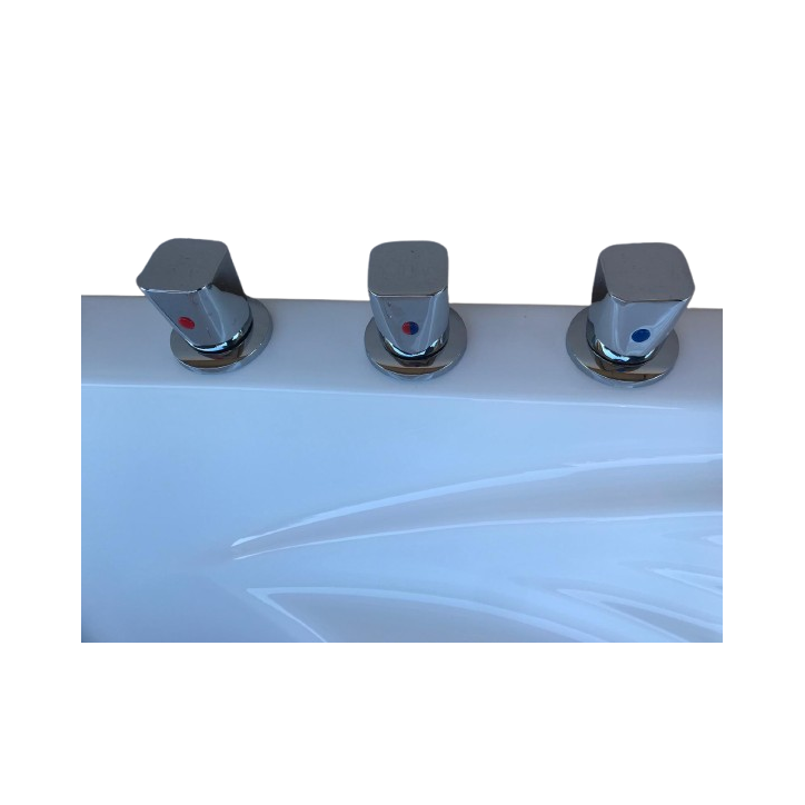 Baignoire balnéo FINA 130*130*75