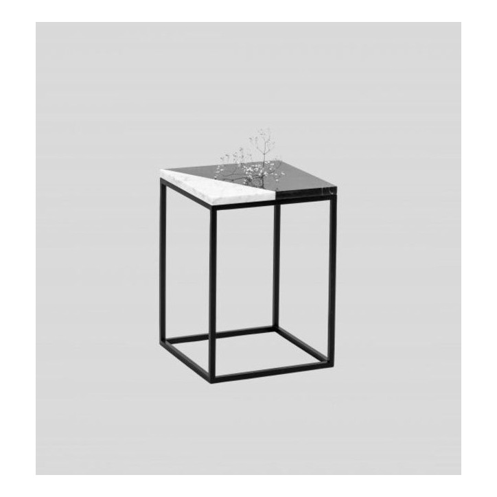 Mesa de apoio em mármore preto e branco Mesa de apoio em mármore preto e branco