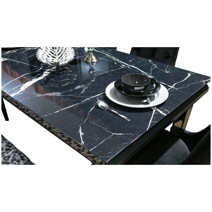 Salle à manger IMAJ effet marbre noir