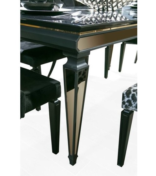 Salle à manger IMAJ effet marbre noir