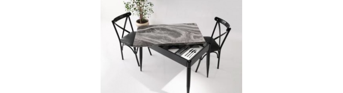 Ensemble table et chaises