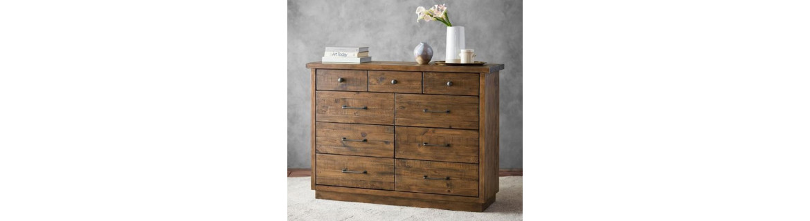 Muebles en madera